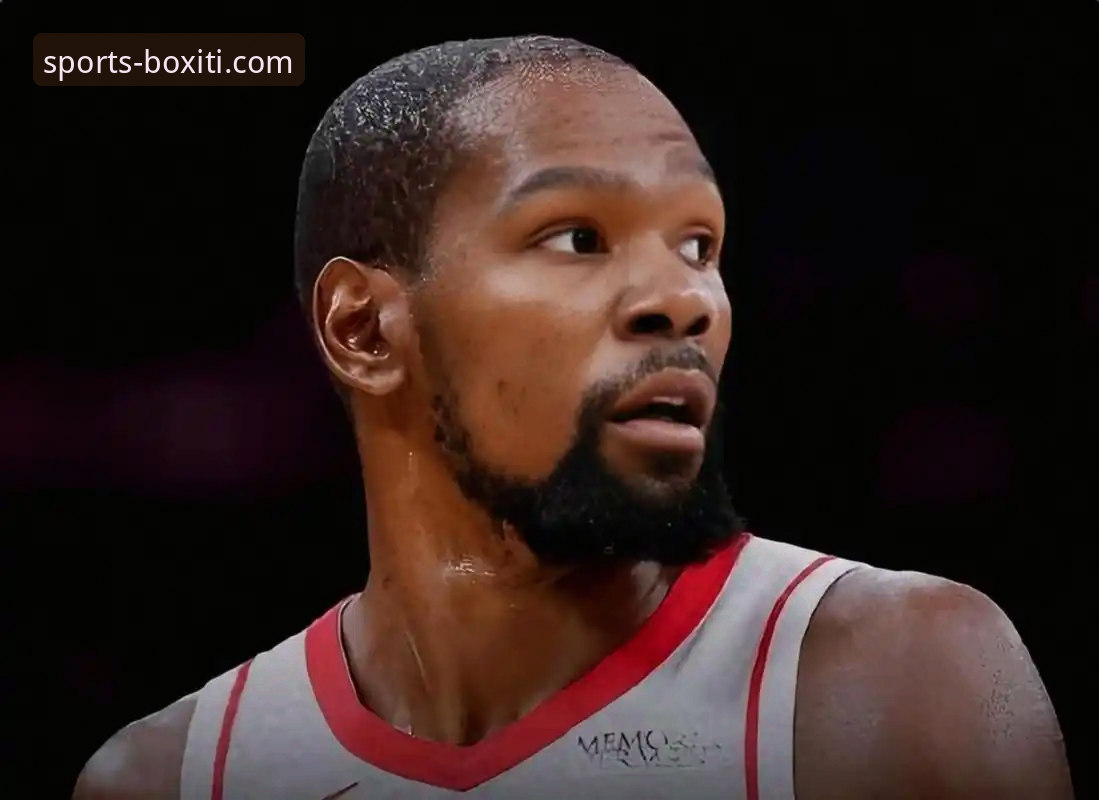 火箭主场大胜尼克斯：一场攻防节奏的全面解析